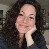 Amanda R.
